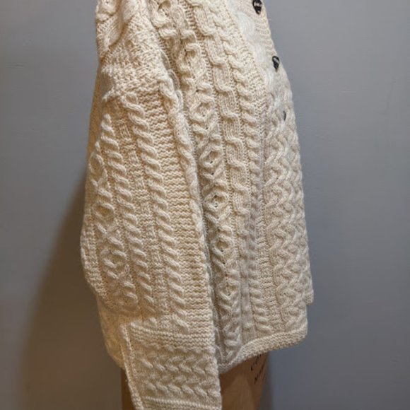 Authentic Irish Sweater Aran Carraig Donn Wool - Picture 10 of 10